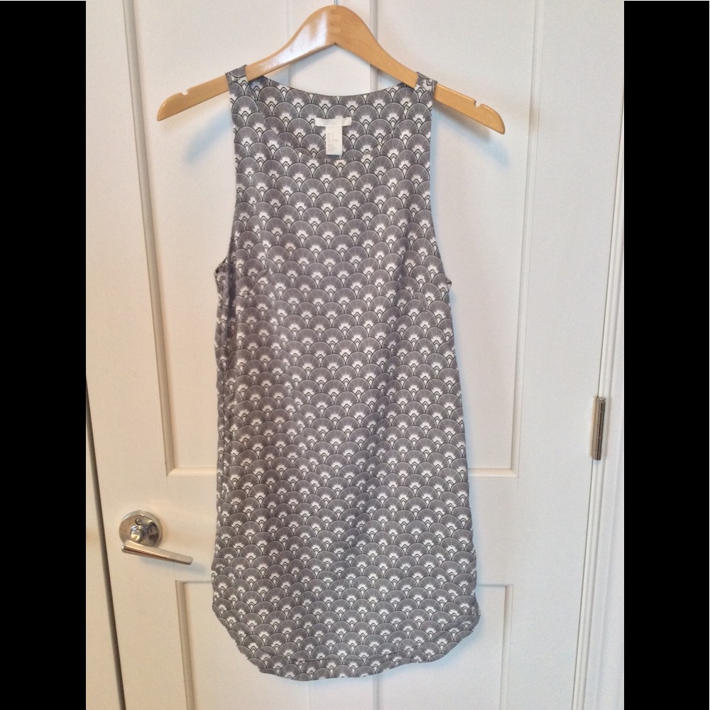 New with tags H&M Black and White Sleeveless Dress
